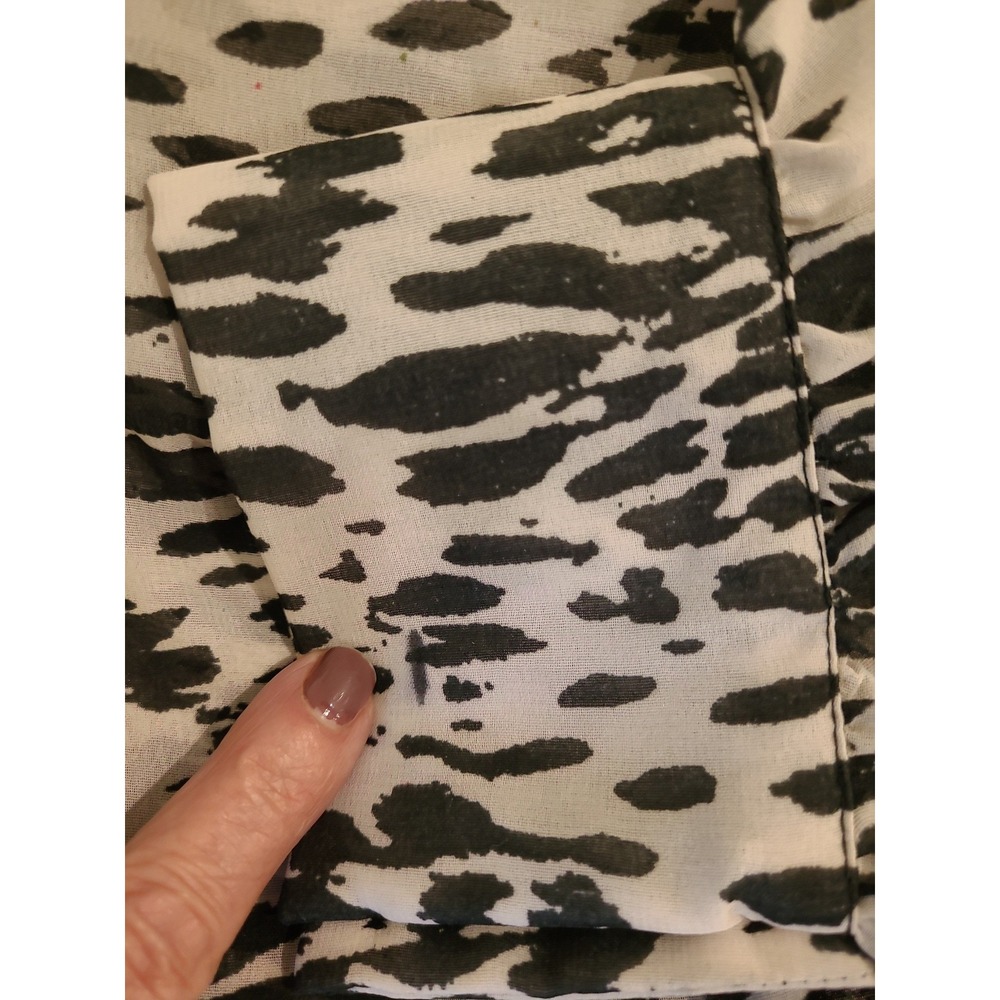Spy Zone Exchange Women's SZ LG  Maxi Dress  flowy animal/ floral print tie belt - Picture 11 of 12